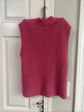Old Navy Fuzzy Pink Knit Vest